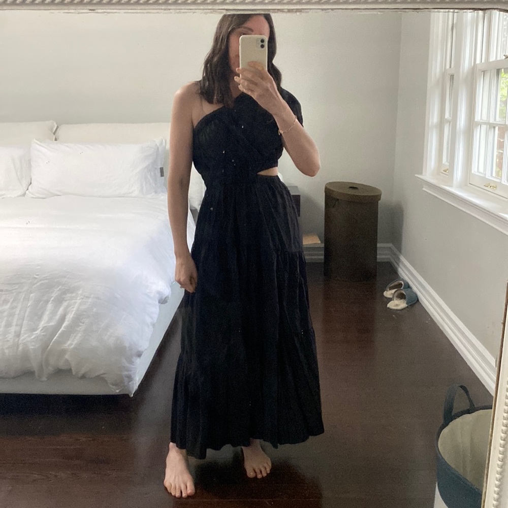 One shoulder cut out maxi dress